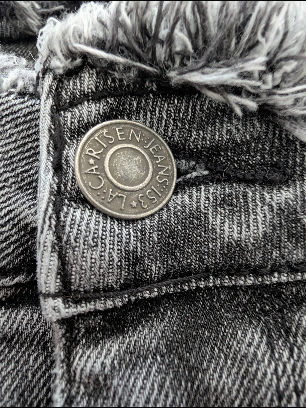 RISEN High Rise Distressed Gray Jeans Frayed Waist Raw Hem Size 29